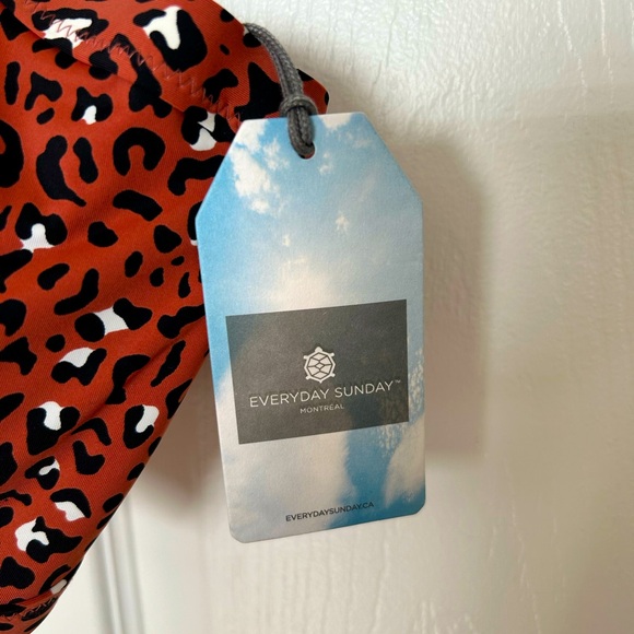 Everyday Sunday Bikini Top - Picture 3 of 4